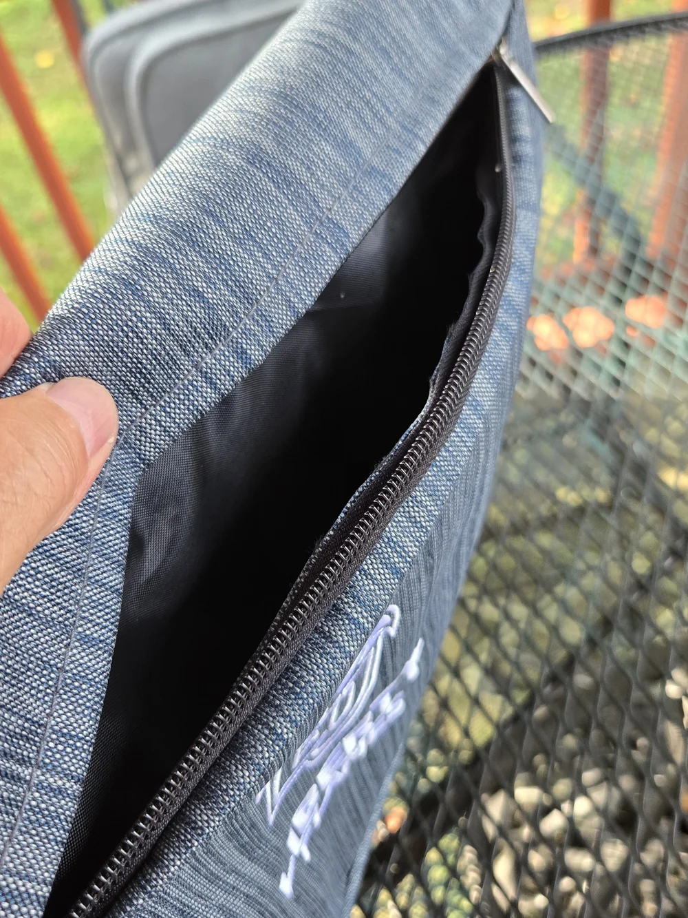 Port Authority sturdy messenger